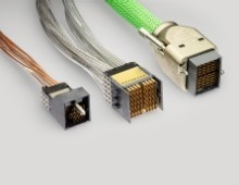 высокоскоростные кабели на заднем плане TE Connectivity