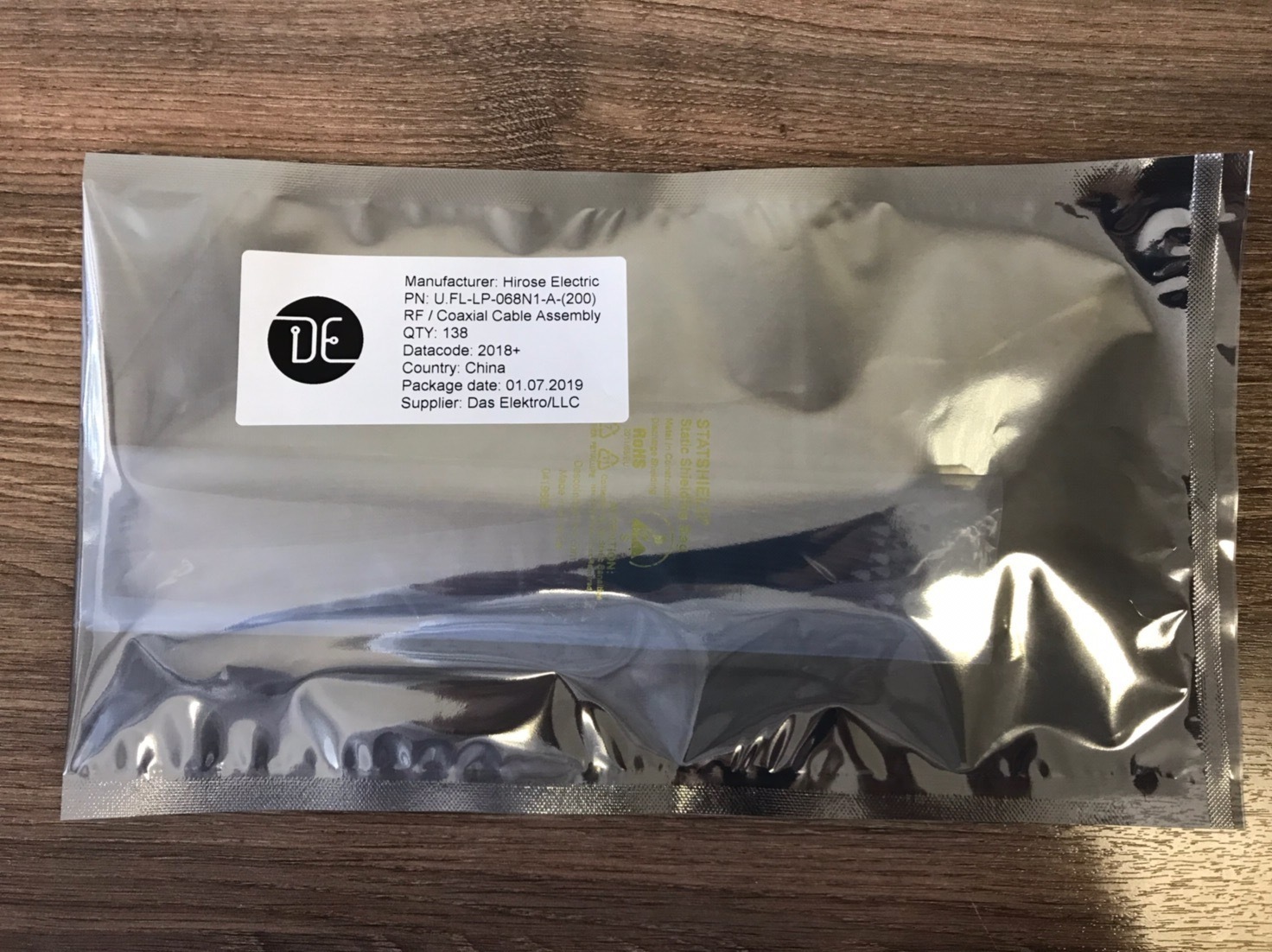 разъём U.FL-LP-068N1-A-(200) Hirose U.FL-LP-068N1-A-(200)